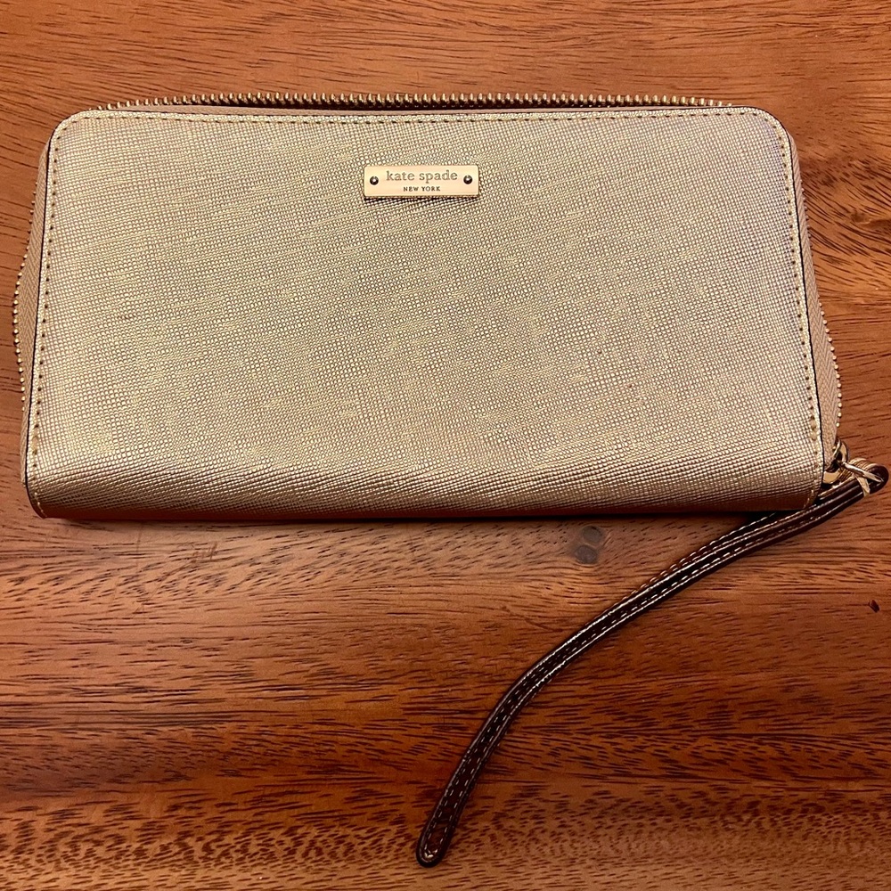 Kate Spade Wristlet Continental Wallet NWOT